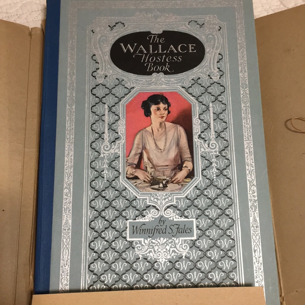 Vintage The Wallace Hostess Book by Winnifred S. Tales 1920 Manners & Etiquette